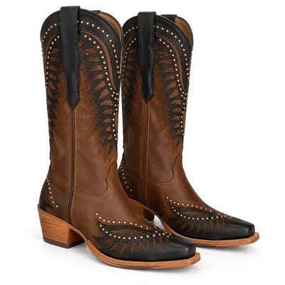 Bota Country Texana de Cano Alto Marrom e Preta com Tachas