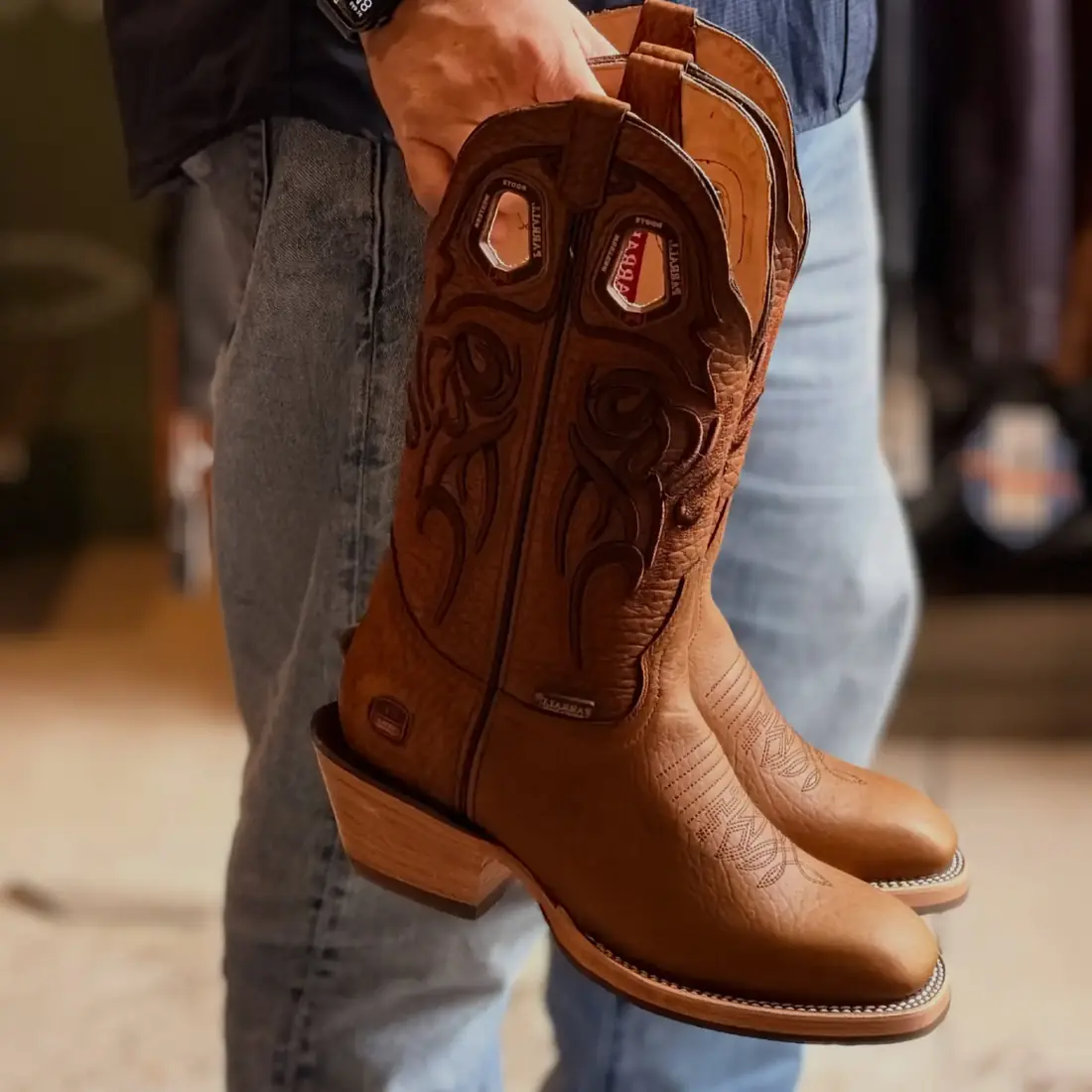 Bota Texana Búfalo Mel — Couro de Búfalo — miniatura 2
