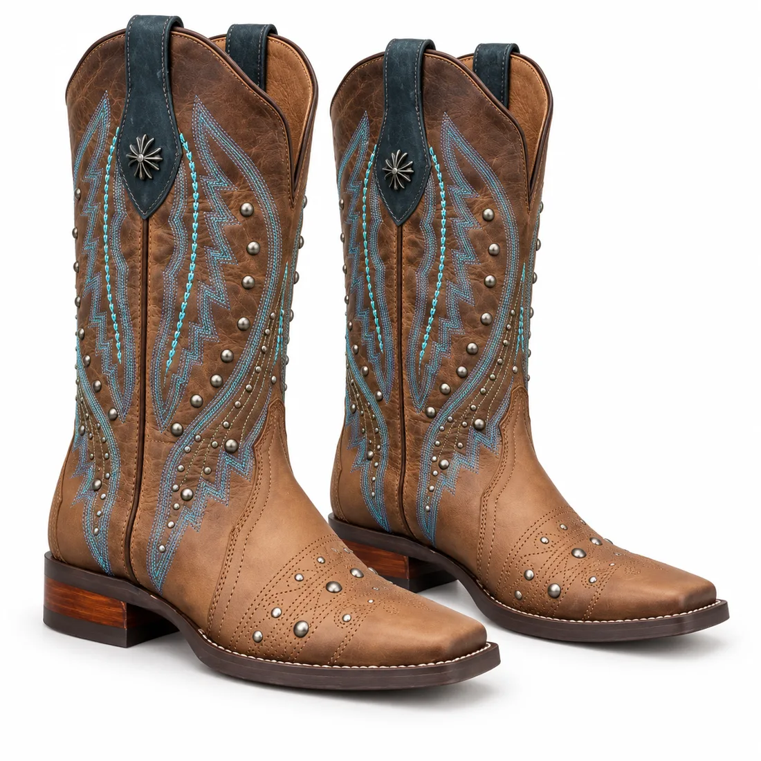 Bota Country Feminina Cano Alto Marrom com Bordados Turquesa e Tachas — foto 1