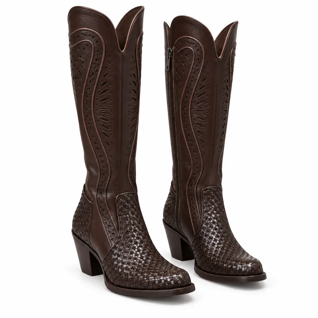 Bota Feminina Country Marrom Cano Alto com Textura Trançada — miniatura 2
